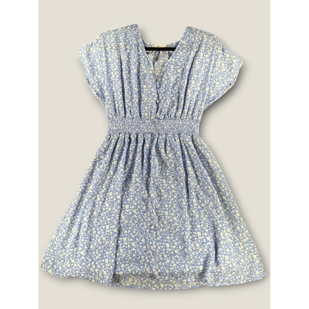 Sienna Sky‎ blue and white floral Smocked Summer dress, Women's Medium
